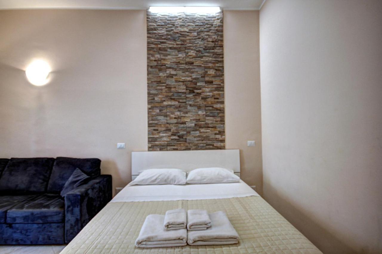 Milanrentals - Lecco 11 Apartment Eksteriør bilde